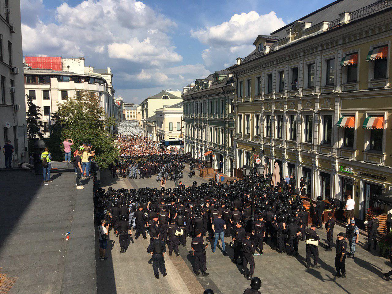 Митинг за свободные выборы в Москве. Онлайн-трансляция The Bell